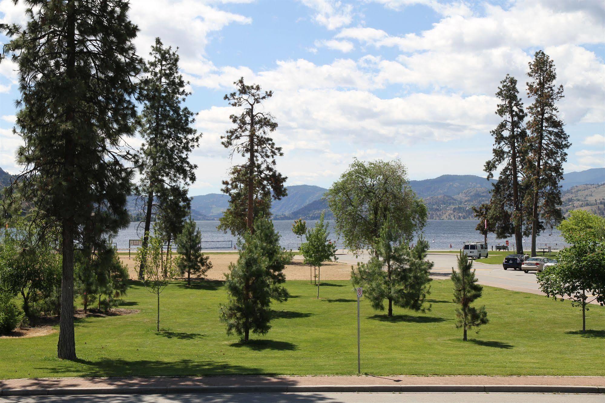Waterfront Inn Penticton Kültér fotó